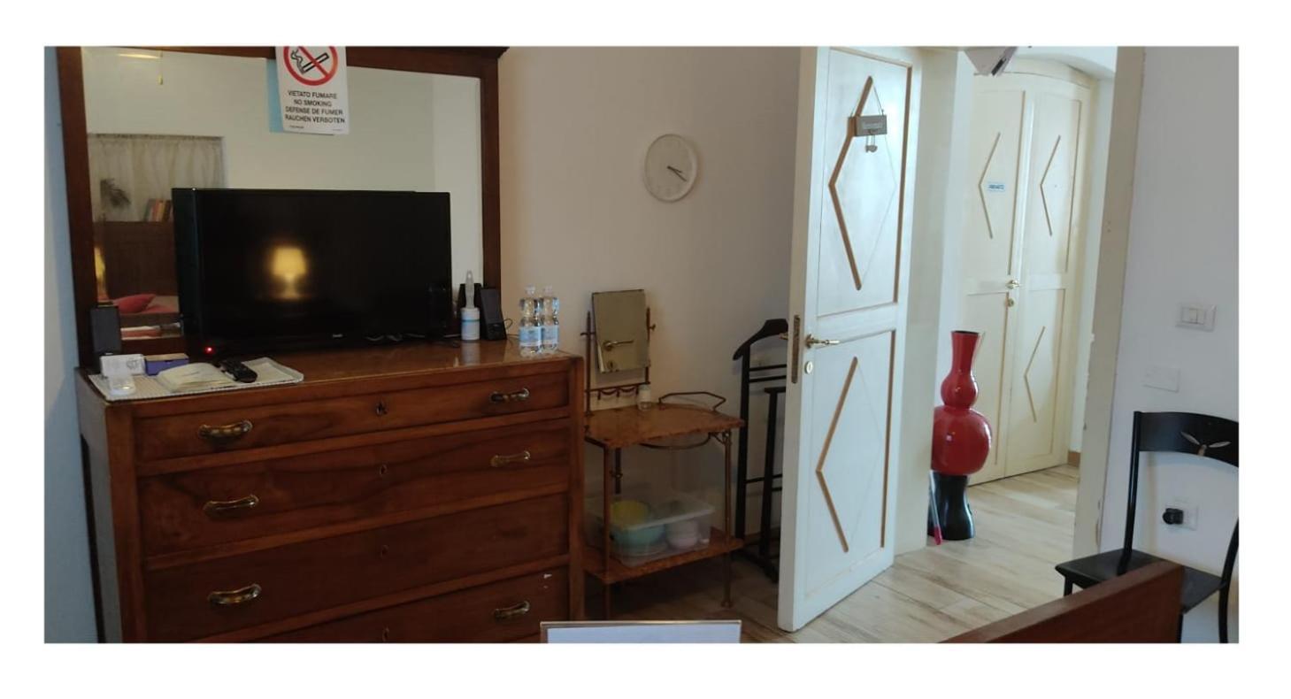 Elizabeth B&B Lentigione ภายนอก รูปภาพ